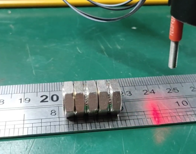 光纤传感器检测螺母数量，精准可靠