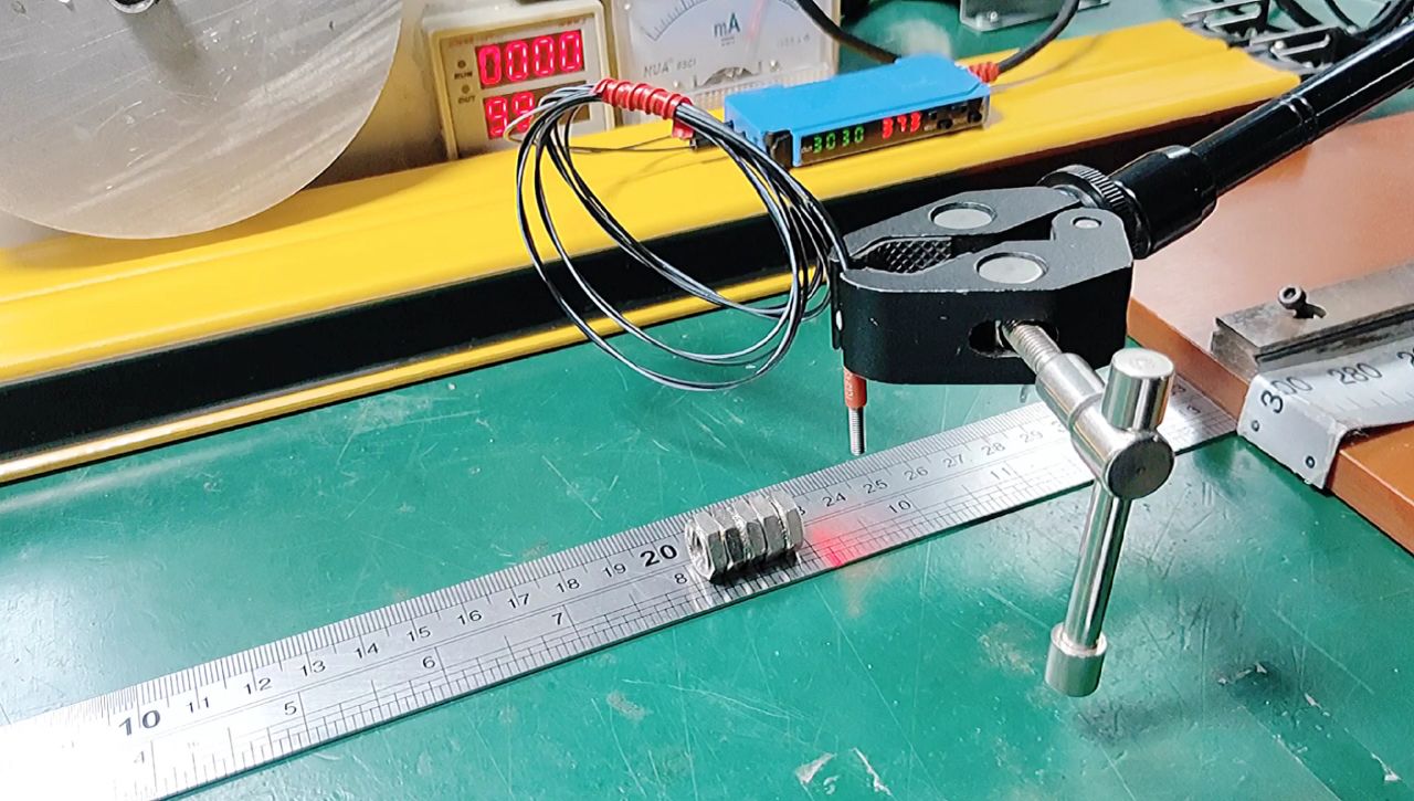 光纤放大器搭配光纤头检测螺母