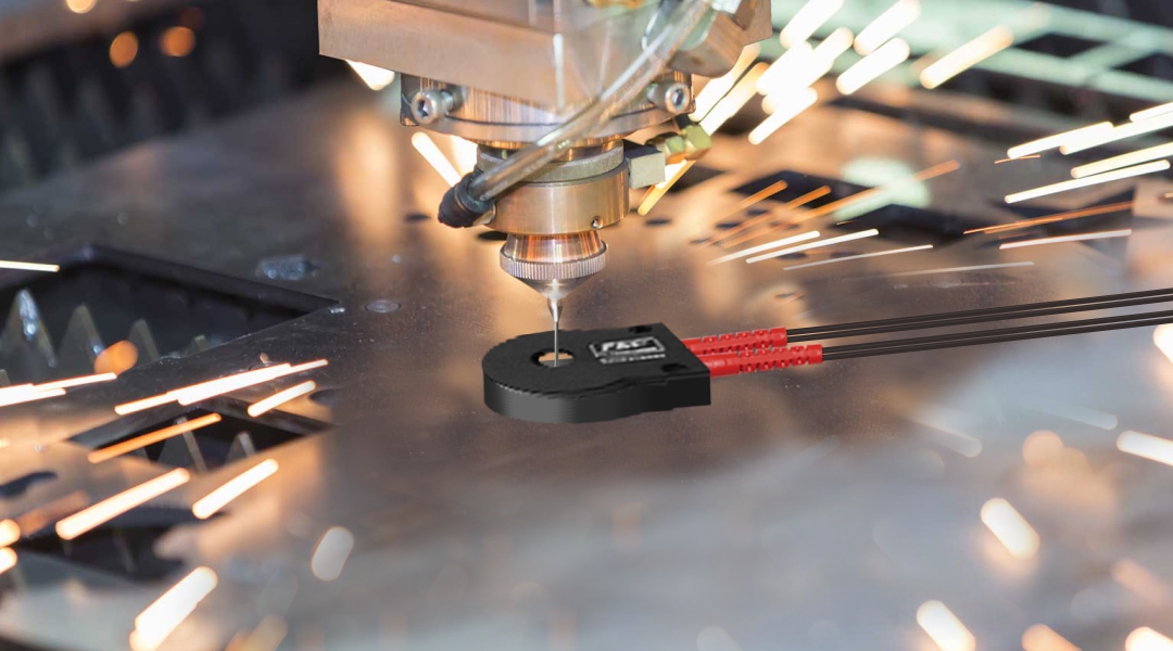 产品应用丨FFTEQ4-Q12B针头校正光纤传感器助力点胶机高精度定位技术创新